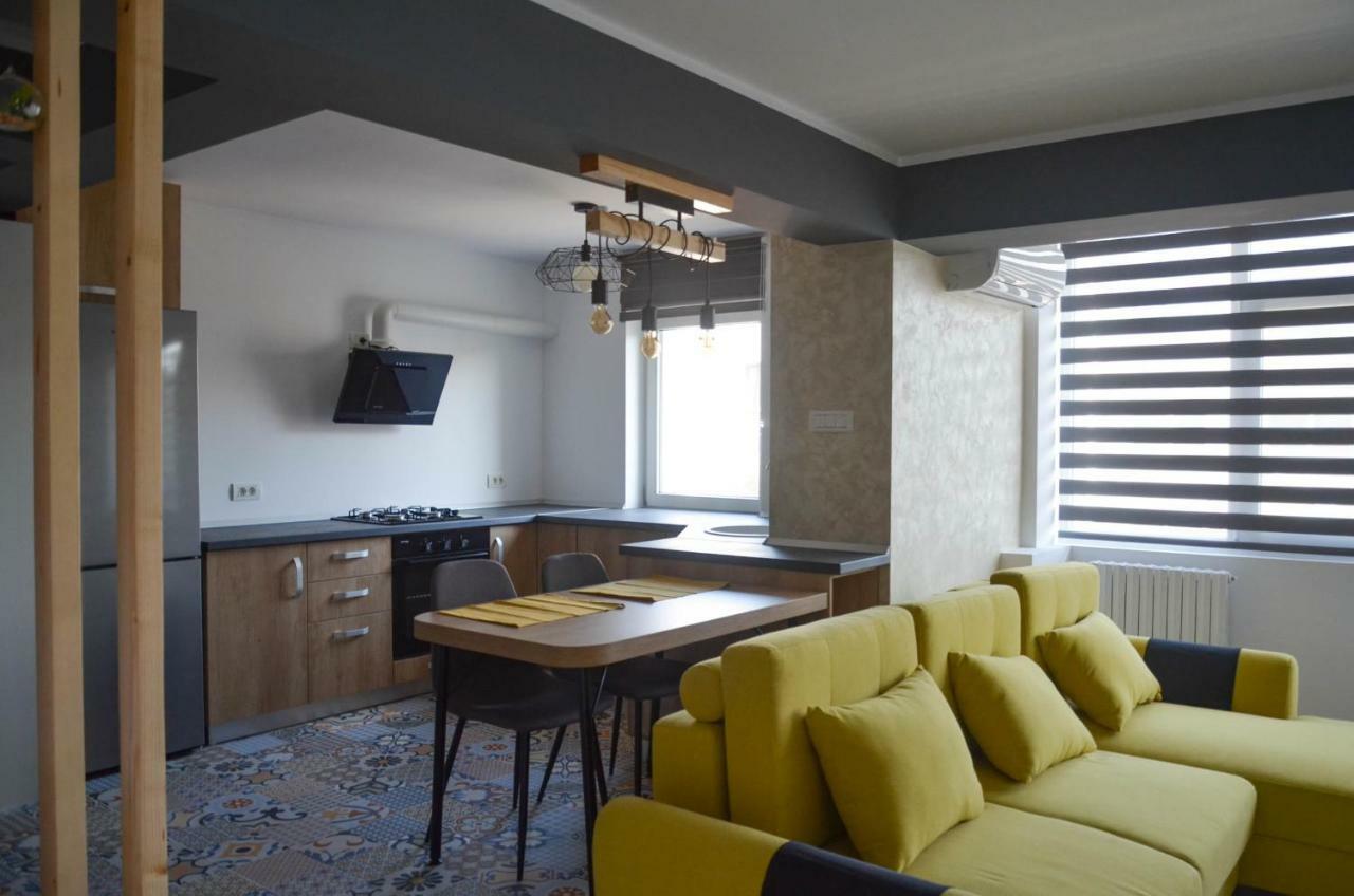 Apartment No 08 - Amarilia Apartments Констанца Екстериор снимка